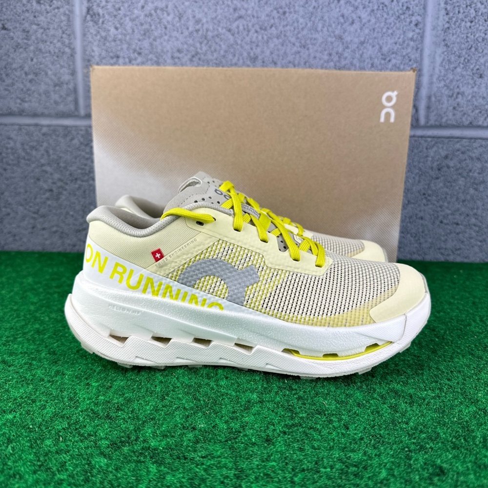 On Cloudultra 3 ‘lychee/Lime’
